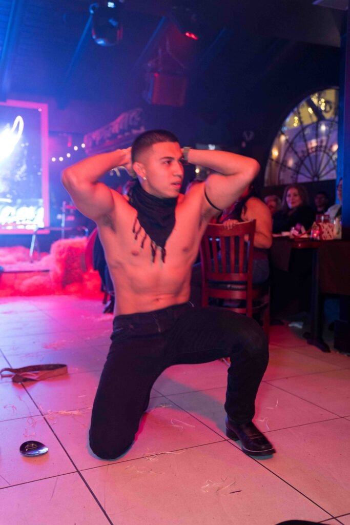 Galería pecado 4 aniversario 100